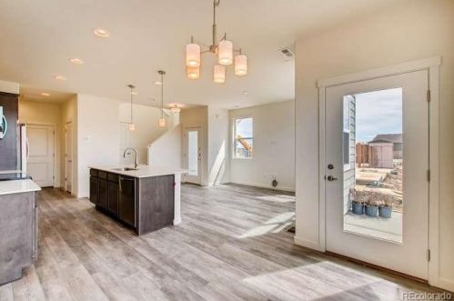 4317 98 Pl, Denver CO 80229-3289 exterior