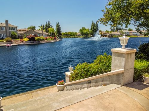 3109 Edgeview Dr, Modesto, CA 95355-7303