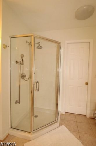 12 Brook Dr, Chester, NJ 07930-2702
