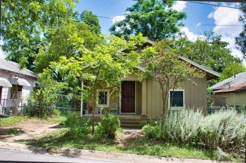 1903 College Row, Austin, TX 78702-2813