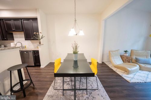 116 Sundance Dr, Trenton NJ  08619-3969 exterior