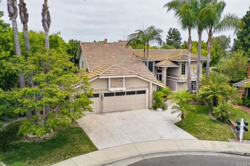 18748 Mount Schelin Cir, Santa Ana, CA 92708-6500