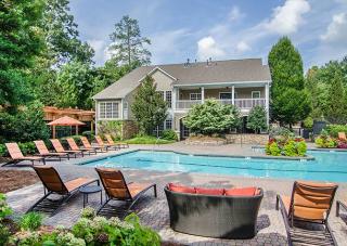 50 Adams Lake Blvd, Atlanta GA  30339-3333 exterior