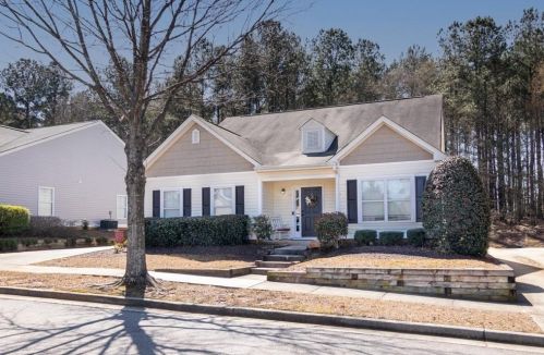 3815 Pine Village Pl, Loganville, GA 30052-8626