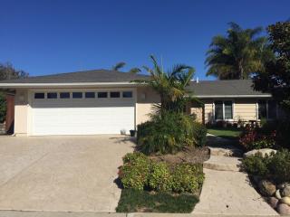 1888 Lyndhurst Ave, Camarillo, CA 93010-2053