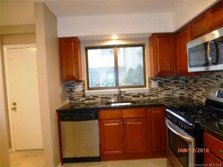 17 Jefferson Rd, Branford, CT 06405-4109