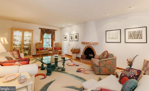 1367 Country Club Dr, Lancaster PA  17601-5209 exterior