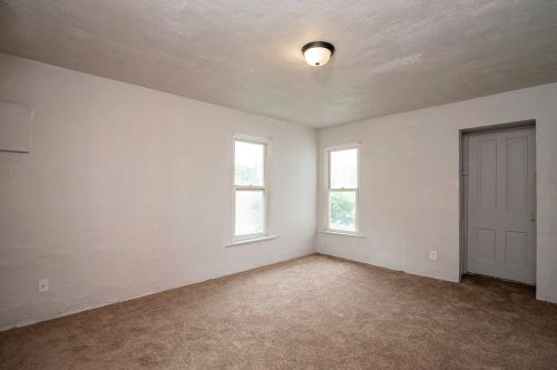 1350 Klobdenz Ave, Springfield OH  45504-2045 exterior