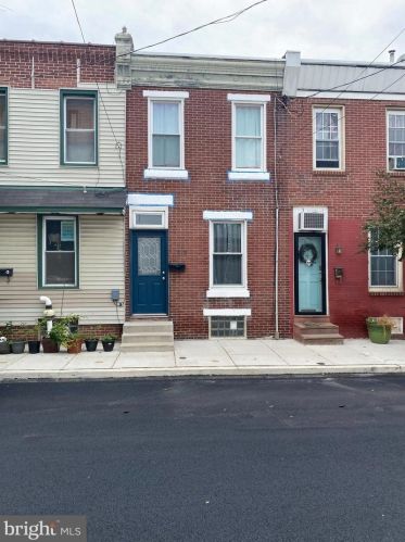 2662 Livingston St, Philadelphia, PA 19125-3843