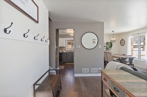 16758 Highview Ave, Tinley Park, IL 60487-6017