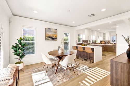 1755 Glenwood Rd, Glendale CA  91201-1543 exterior