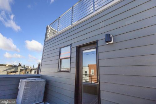 912 Ellsworth St, Philadelphia PA  19147-4621 exterior