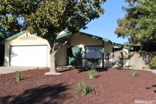 5460 Earnell St, Carmichael, CA 95608-0702