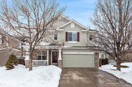 2537 Halifax Ct, Denver, CO 80013-6288