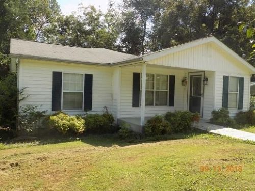 378 Alabama Ave, Sequatchie, TN 37374-5065