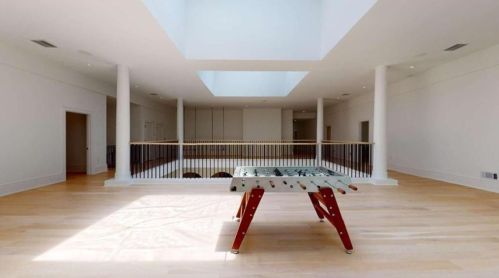 3206 Arden Rd, Atlanta GA  30327-1262 exterior