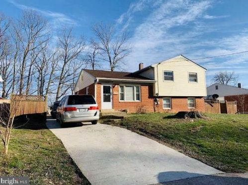 1935 Richmond Ave, Woodbridge, VA 22191-2447