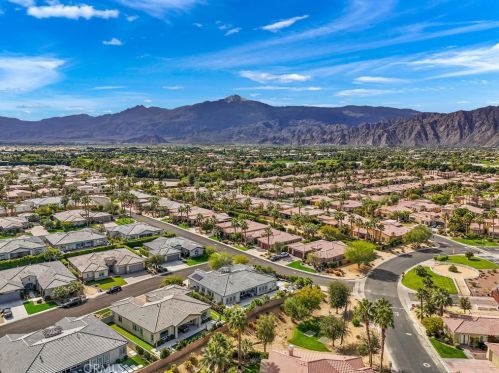 81830 Seabiscuit Way, La Quinta CA  92253-8949 exterior