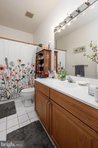 31 Kyle Way, Trenton NJ 08628-2525 exterior