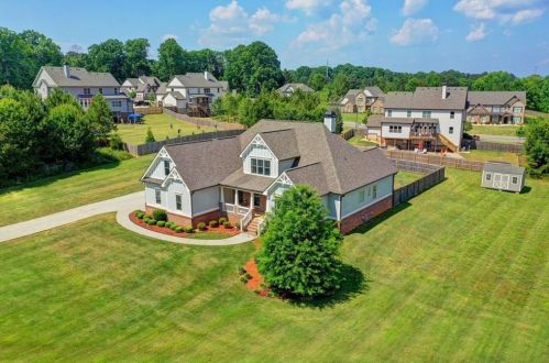 505 Union Grove Cir, Auburn, GA 30011-2364