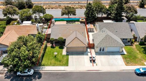 1717 Long Meadow St, Valley Home, CA 95361-8770