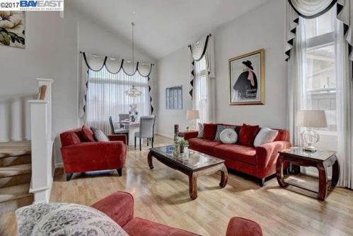 29278 Bowhill Rd, Hayward, CA 94544-8700