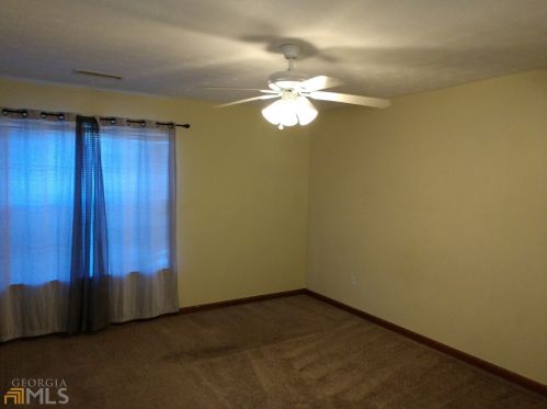 104 Richard Way, Stockbridge GA  30281-3002 exterior