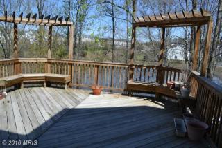 4840 Montega Dr, Woodbridge VA  22192-5317 exterior