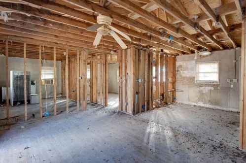 2017 Bixby St, Atlanta GA  30317-2366 exterior