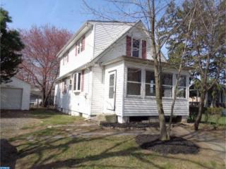 1413 Hanford St, Levittown PA  19057-4709 exterior