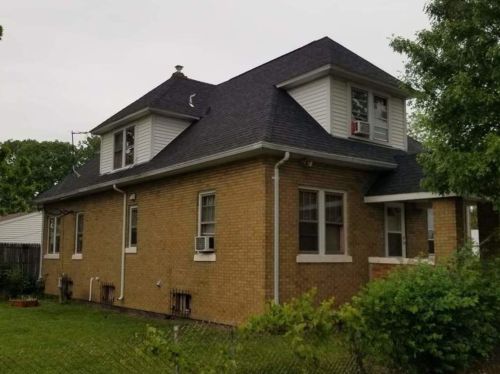 1222 14th St, Waukegan, IL 60085-7801