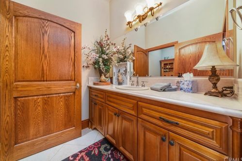 1559 Heather Ln, Riverside CA exterior