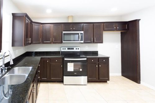 5413 Laredo Ln, Garland TX 75043-3602 exterior