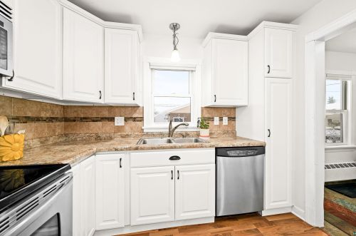 4630 Glenwood St, Duluth MN  55804-1264 exterior