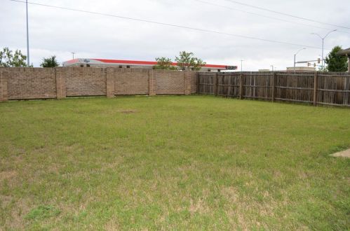 4716 Blue Top Dr, Fort Worth TX  76179-4358 exterior