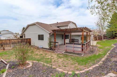 17708 Belleview Pl, Denver CO  80015-2305 exterior
