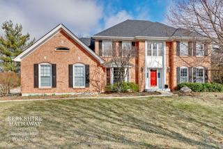741 Buckingham Ct, Wheaton, IL 60189-8100