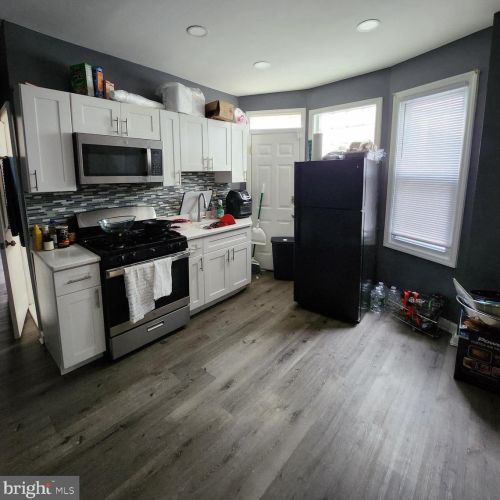 1637 61 St, Philadelphia PA 19151-3929 exterior