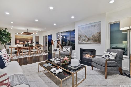 328 Gold Mine Dr, San Francisco CA  94131-2157 exterior