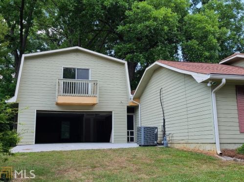 393 Belair Dr, Stockbridge GA  30281-2080 exterior