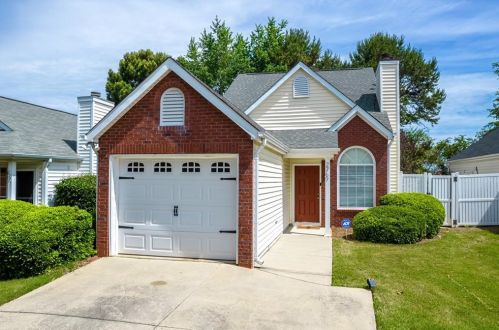 2767 Albion Farm Way, Duluth GA  30097-7611 exterior