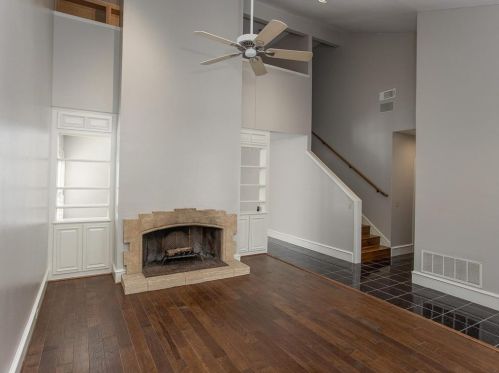 4628 Collinwood Ave, Fort Worth, TX 76107-4159