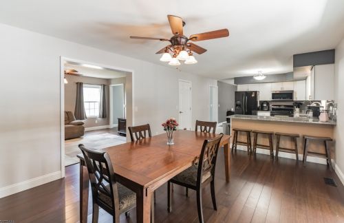 50 Decatur St, Columbia, NJ 07832-2345