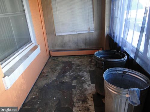 616 56 St, Philadelphia PA  19143-5704 exterior