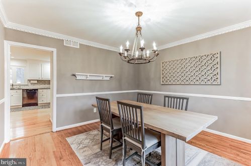 806 Avondale Ave, Tavistock NJ 08033-2809 exterior