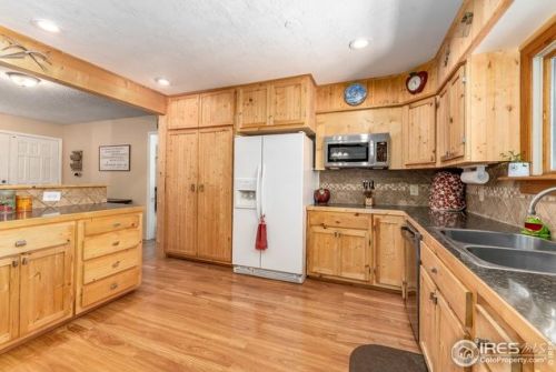 890 Fish Creek Rd, Estes Park CO 80517-5462 exterior