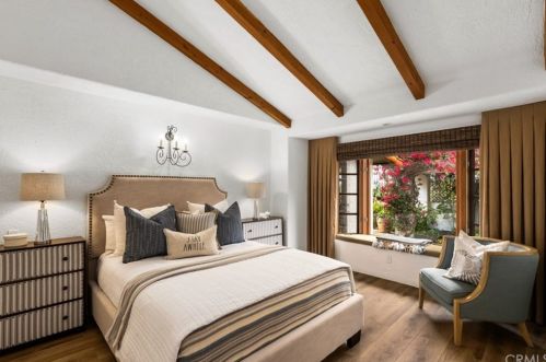 1451 Foothill Blvd, Santa Ana CA 92705-2511 exterior