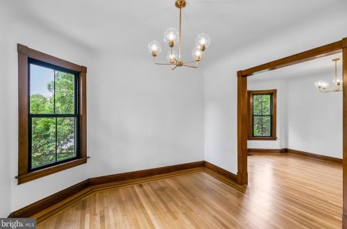 1671 Lawrence Rd, Trenton NJ 08648 exterior