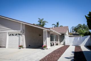 772 Hunt Cir, Camarillo, CA 93012-5256
