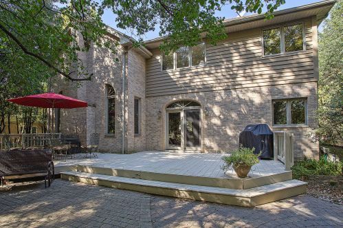 1208 Pleasant Pl, Lemont IL  exterior